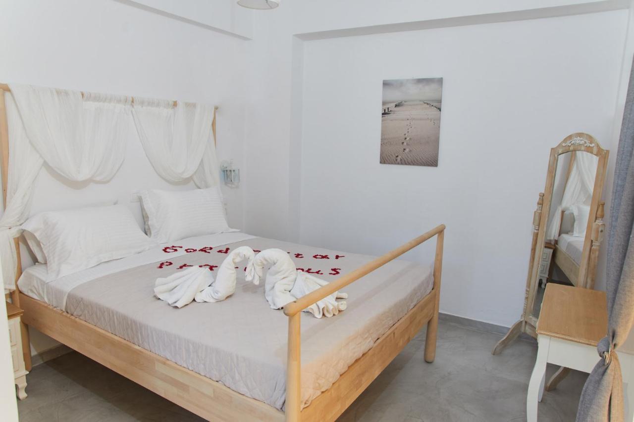 Golden Star Praxitelous Apartment Agia Marina  Bagian luar foto