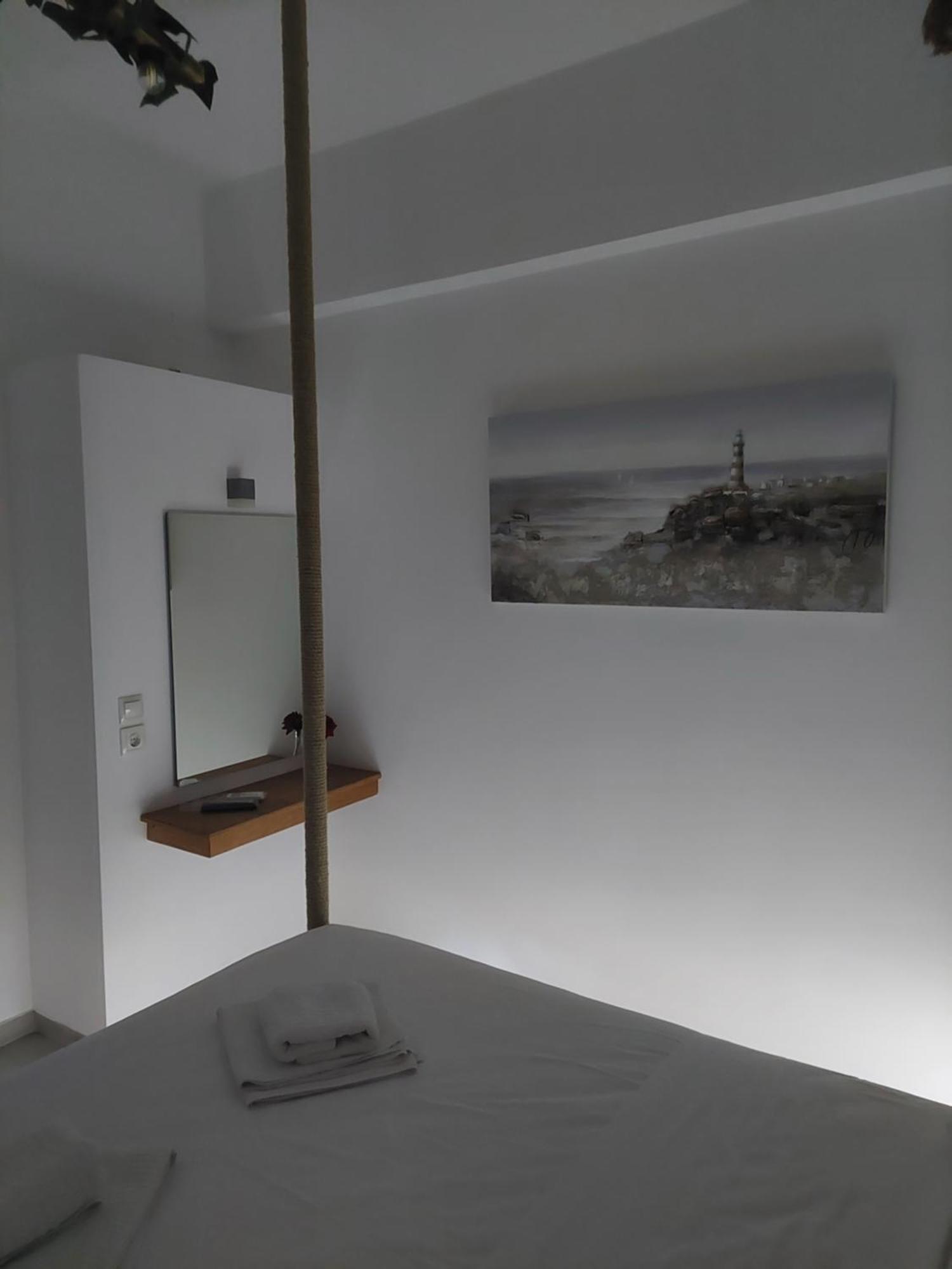 Golden Star Praxitelous Apartment Agia Marina  Bagian luar foto