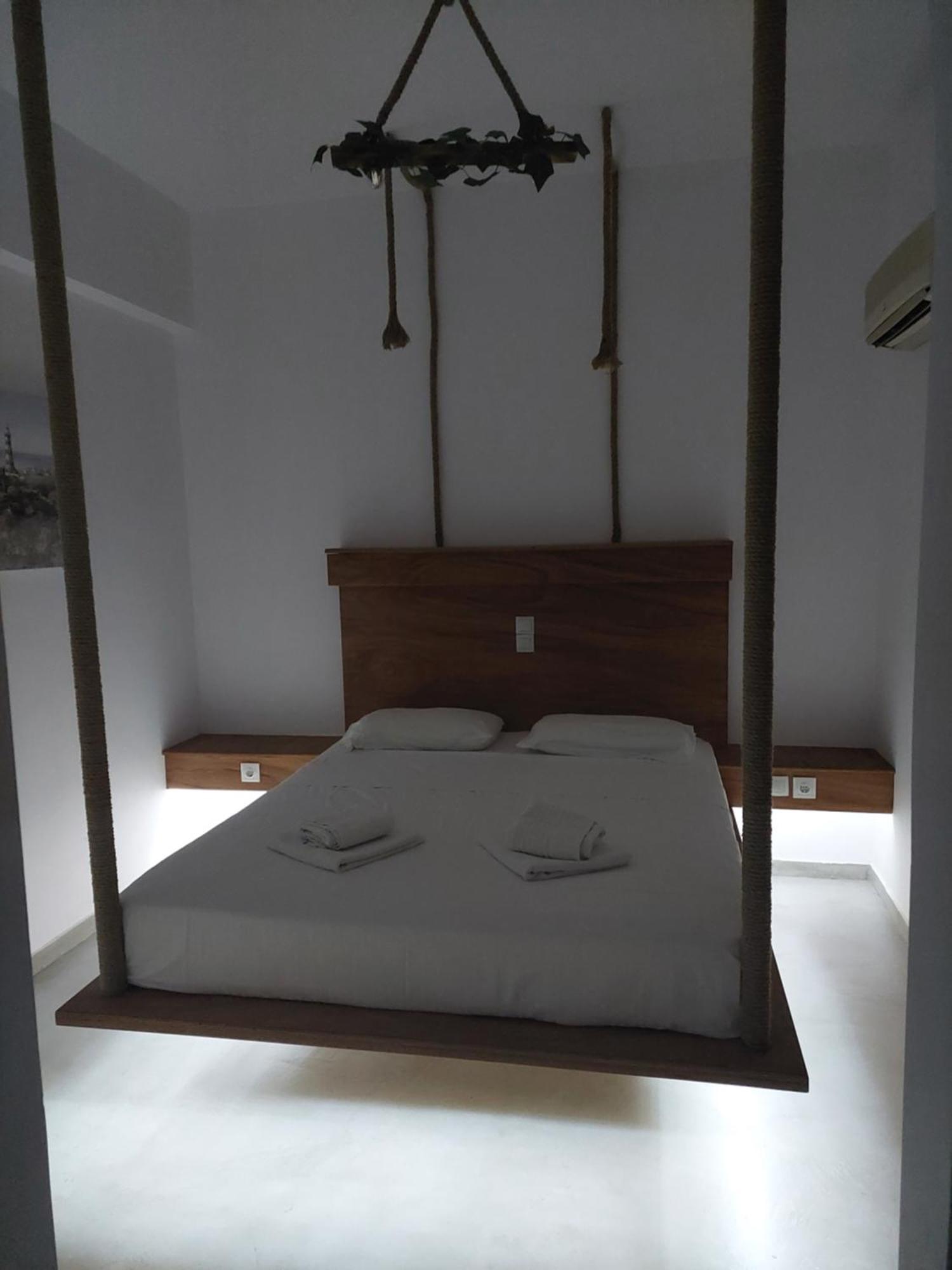 Golden Star Praxitelous Apartment Agia Marina  Bagian luar foto