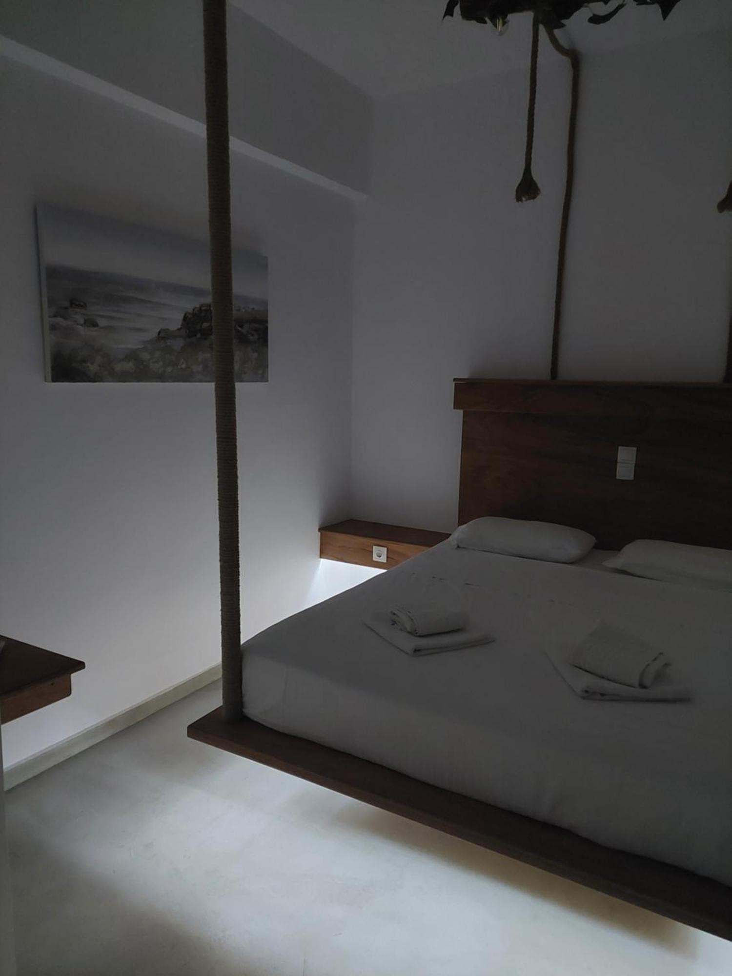 Golden Star Praxitelous Apartment Agia Marina  Bagian luar foto