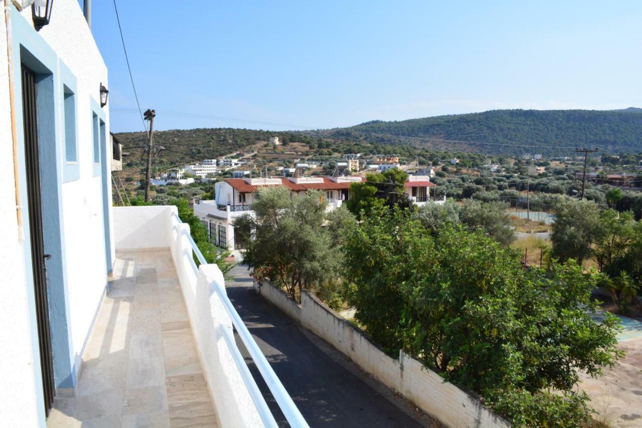 Golden Star Praxitelous Apartment Agia Marina  Bagian luar foto