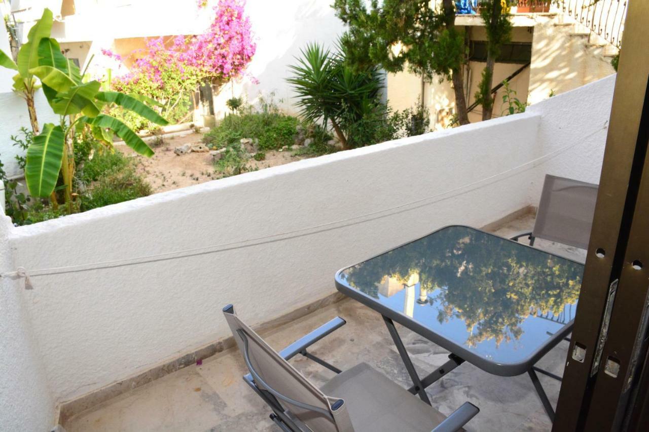 Golden Star Praxitelous Apartment Agia Marina  Bagian luar foto